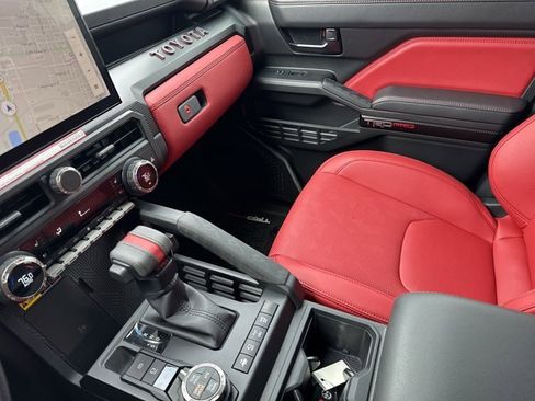 Used 2025 Toyota Tacoma TRD Pro image 25