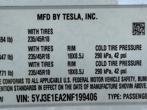 Used 2022 Tesla Model 3 Base image 22