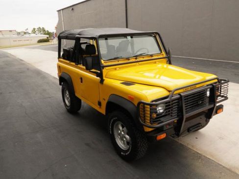 Used 1994 Land Rover Defender 90 image 39