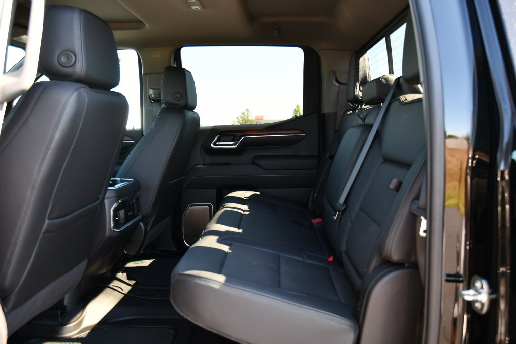 Used 2025 GMC Sierra 1500 Denali w/ Denali Reserve Package AWD/4WD image 22