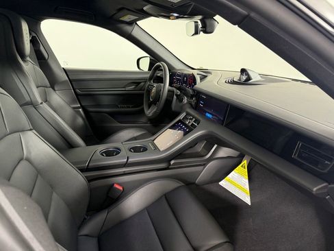 New 2026 Porsche Taycan image 16