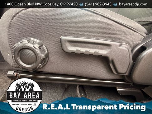 Used 2022 Jeep Wrangler Unlimited Sport AWD/4WD image 13