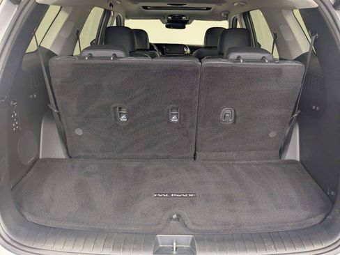 Used 2022 Hyundai Palisade Limited FWD image 8