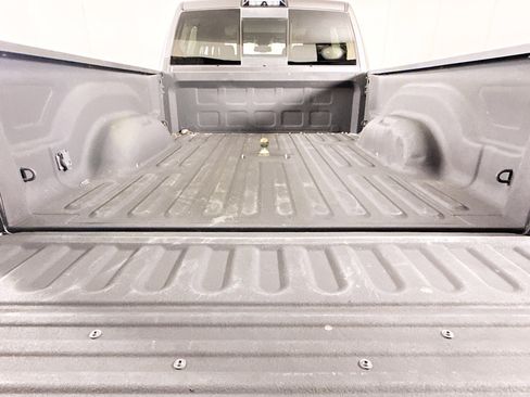 Used 2018 RAM 2500 Laramie w/ Convenience Group AWD/4WD image 34