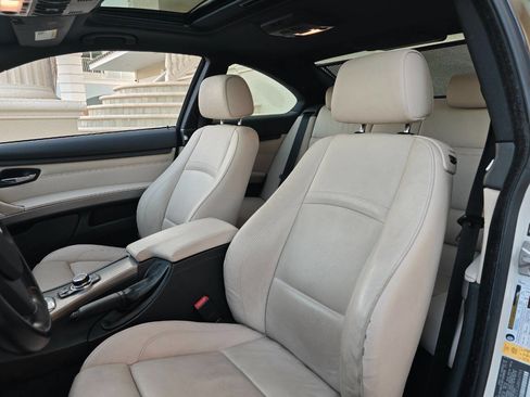 Used 2011 BMW 335is Coupe image 76