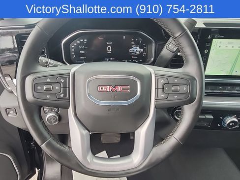 Used 2026 GMC Sierra 1500 SLT AWD/4WD image 12