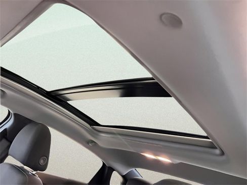 Certified 2024 Chevrolet Malibu LT image 13