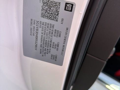 Used 2024 Chevrolet Corvette Stingray Preferred Conv w/ 2LT image 13