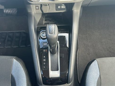 Used 2025 Nissan Versa SV w/ Trunk Package FWD image 27
