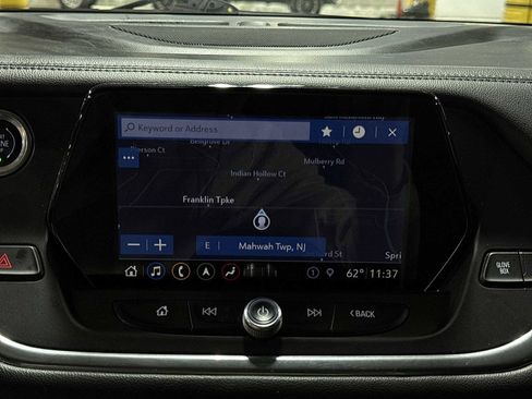 Used 2019 Chevrolet Blazer LT w/ Sound & Technology Package AWD/4WD image 20