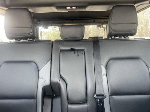 Used 2024 Ford Bronco Black Diamond image 12