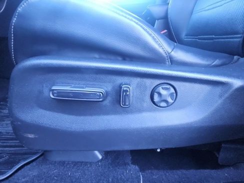 Used 2017 Honda CR-V EX-L image 23