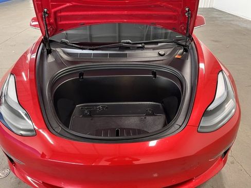 Used 2020 Tesla Model 3 Standard Range Plus image 9