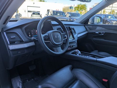 Used 2023 Volvo XC90 B6 Ultimate w/ Protection Package Premier AWD/4WD image 15