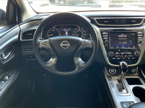 Used 2023 Nissan Murano SV image 4