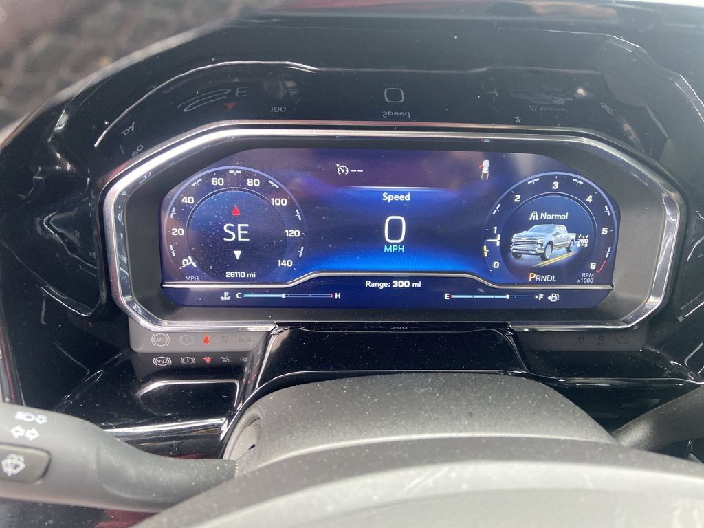Certified 2024 Chevrolet Silverado 1500 LT AWD/4WD image 19