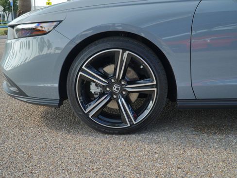 Used 2026 Honda Accord Sport image 17