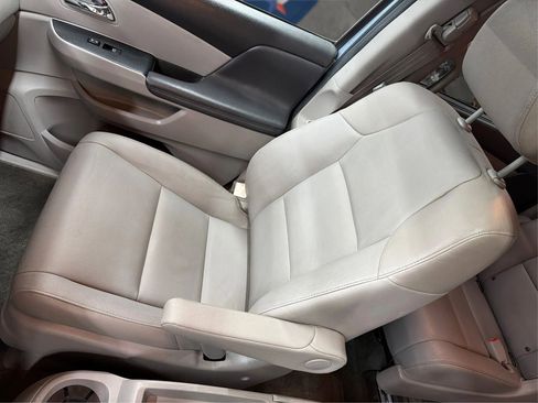 Used 2014 Honda Odyssey EX-L image 17