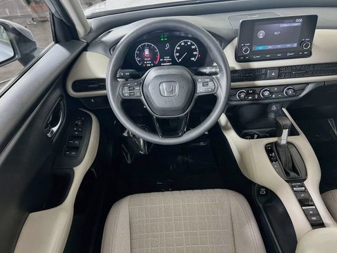Used 2023 Honda HR-V LX image 19