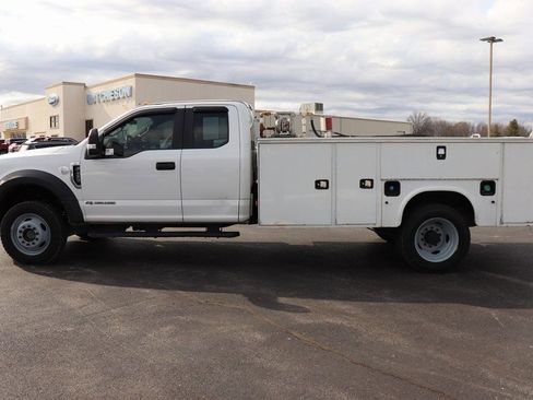 Used 2019 Ford F450 XL w/ XL Value Package image 4