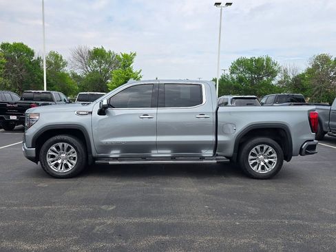 Used 2023 GMC Sierra 1500 Denali AWD/4WD image 11