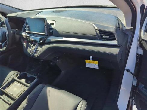 New 2026 Honda Odyssey EX-L image 4