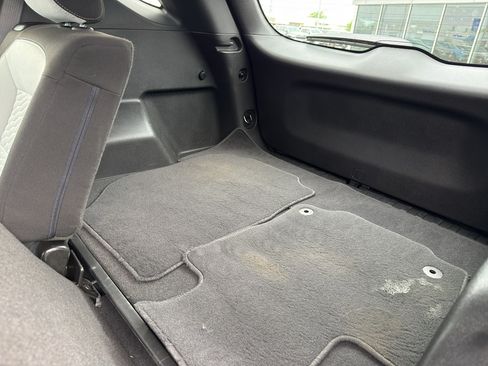 Used 2021 Chevrolet Equinox LS w/ LS Convenience Package FWD image 33