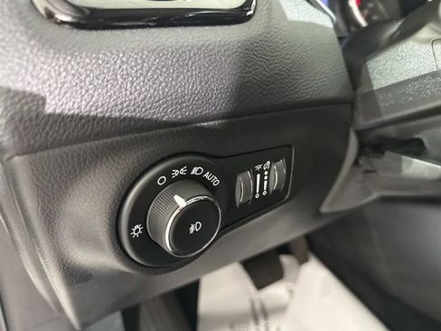 Used 2020 Jeep Compass Limited AWD/4WD image 21
