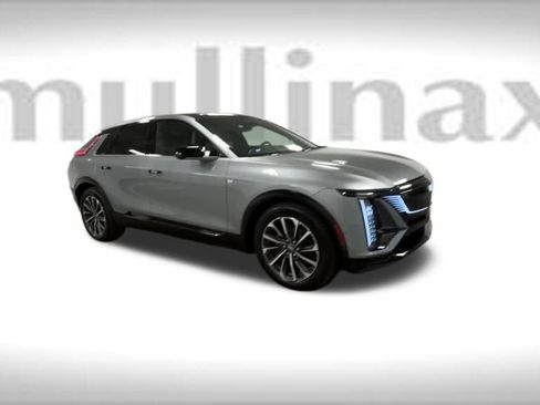 New 2026 Cadillac Lyriq Premium Sport image 52