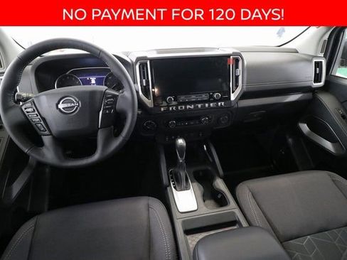 New 2025 Nissan Frontier SV w/ SV Convenience Package image 3