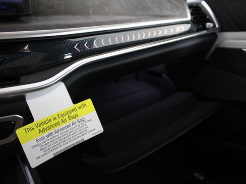 New 2026 BMW X7 xDrive40i w/ M Sport Package image 29