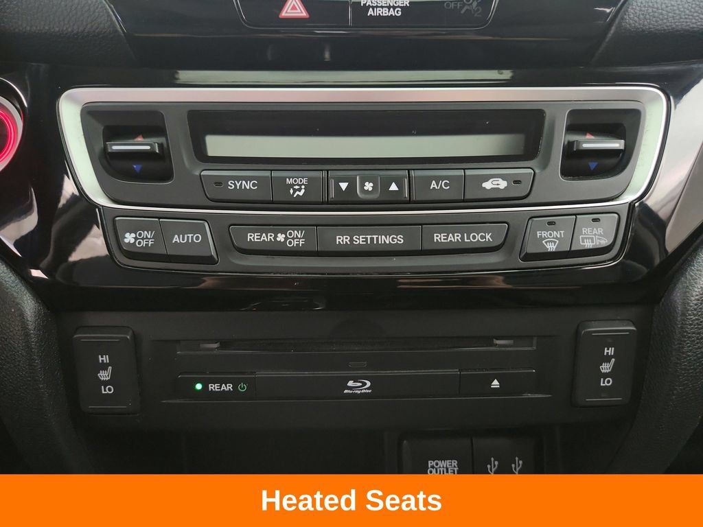 Used 2016 Honda Pilot Touring image 17