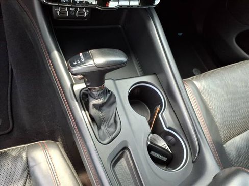 Used 2024 Dodge Durango GT AWD/4WD image 32