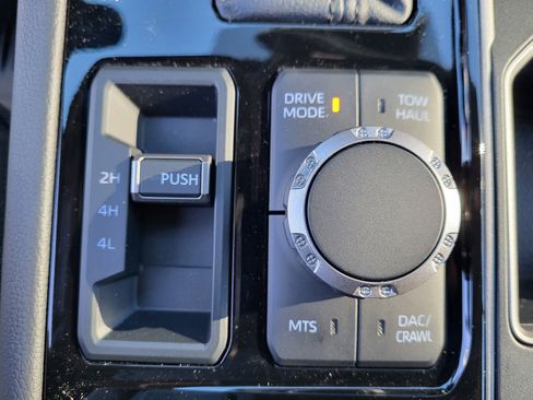 New 2026 Toyota Tundra Limited image 31