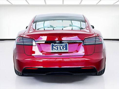 Used 2026 Tesla Model S image 5