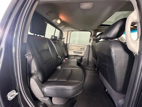 Used 2011 RAM 3500 SLT w/ Technology Group image 35