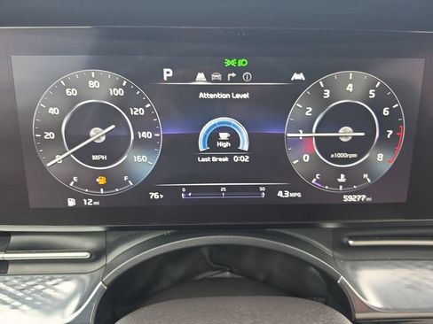 Used 2023 Kia Carnival SX Prestige FWD image 19