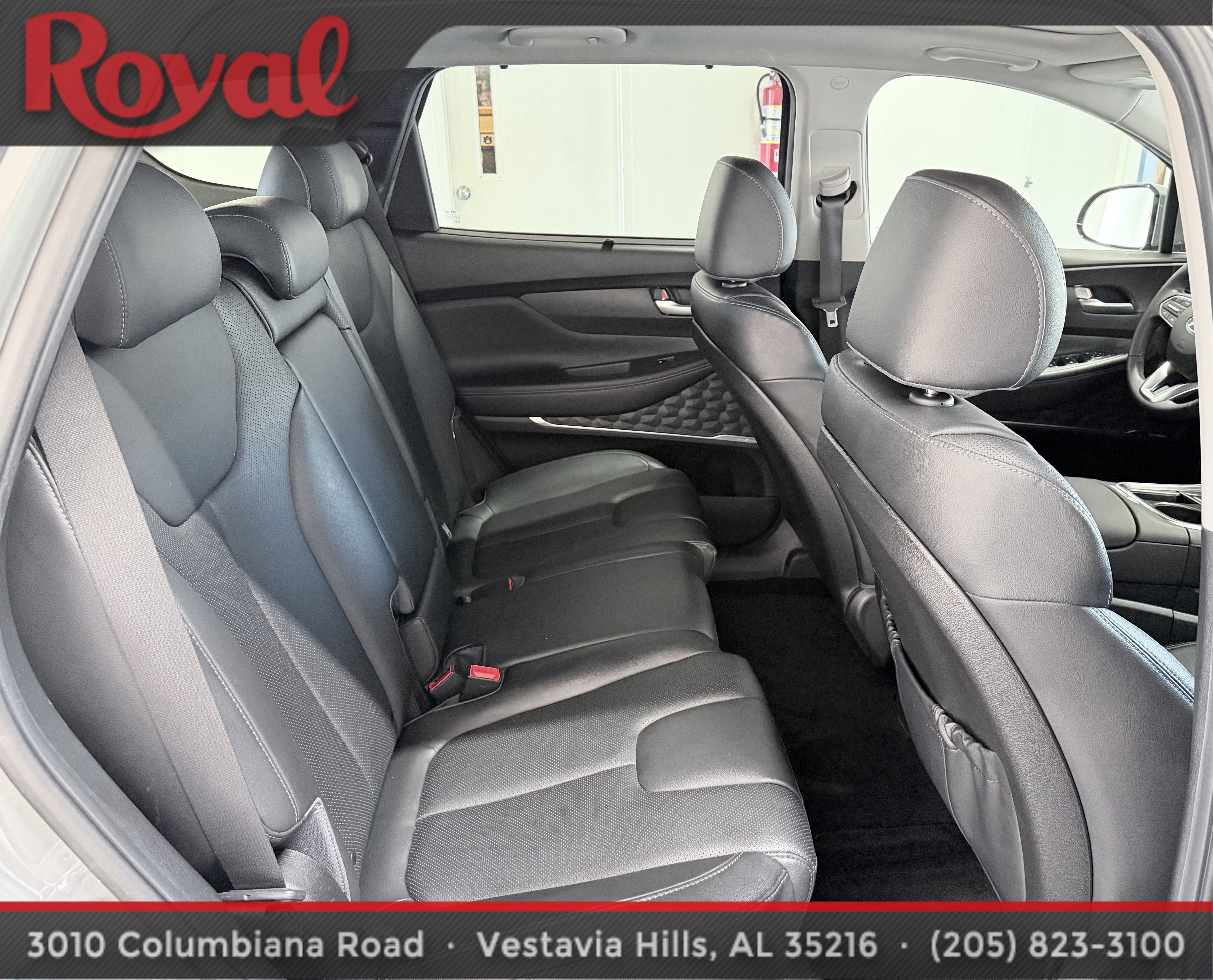 Used 2023 Hyundai Santa Fe SEL w/ Premium Package FWD image 19