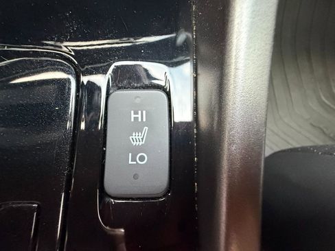 Used 2017 Honda Accord EX-L image 22