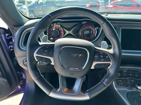 Used 2016 Dodge Challenger SRT Hellcat image 19