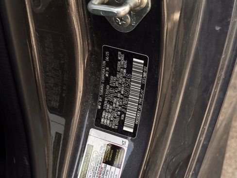 Used 2025 Toyota GR86 Premium RWD image 23