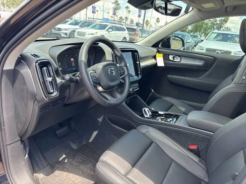 New 2025 Volvo XC40 B5 Plus w/ Protection Package Premier image 12