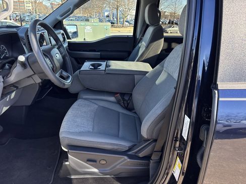 Used 2023 Ford F150 XLT image 6