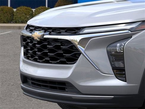 New 2026 Chevrolet Trax LT image 13