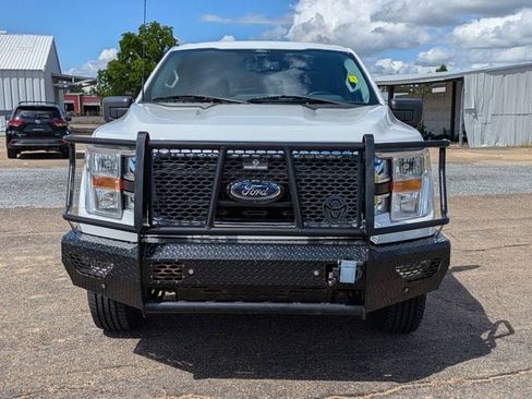 Used 2022 Ford F150 XLT w/ Equipment Group 301A Mid AWD/4WD image 9