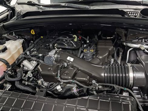 Used 2023 Jeep Grand Cherokee L Limited w/ Black Appearance Package image 29