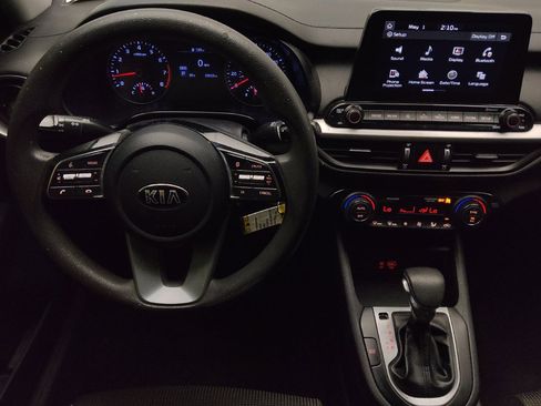 Used 2019 Kia Forte LXS FWD image 22