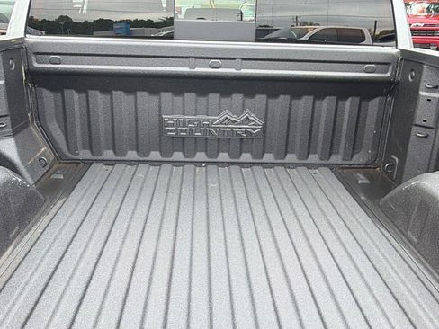 Certified 2024 Chevrolet Silverado 1500 High Country w/ High Country Premium Package AWD/4WD image 10