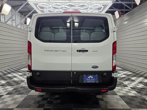 Used 2019 Ford Transit 350 XLT RWD image 6