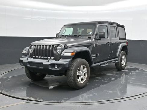 Used 2018 Jeep Wrangler Unlimited Sport S image 8
